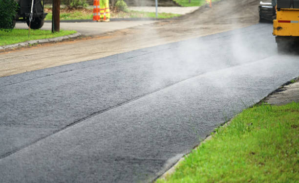 Best Interlocking Driveway Pavers  in Flora, MS